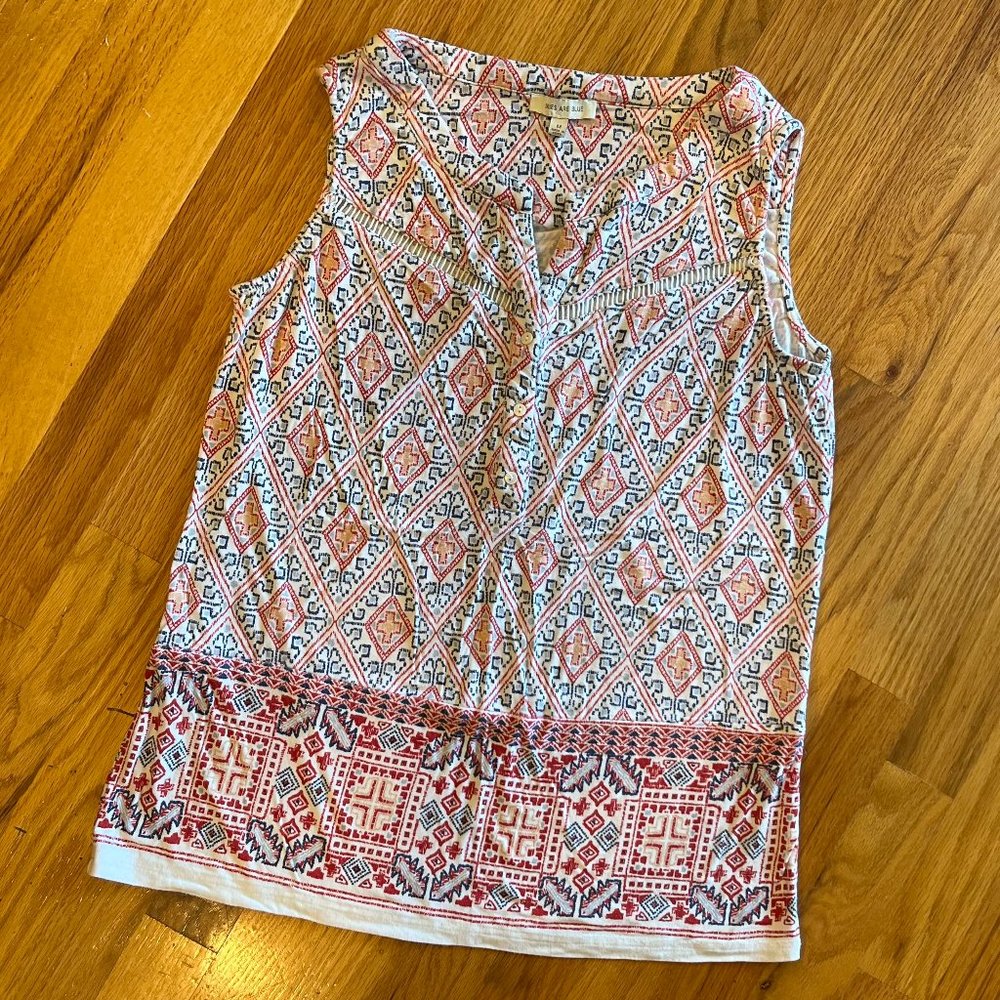 Skies Are Blue Sleeveless Top (M)